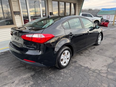 Used 2016 Kia Forte LX image 5