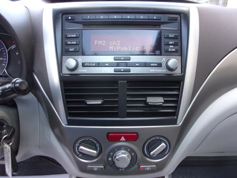 Used 2010 Subaru Forester 2.5X Premium AWD/4WD image 11