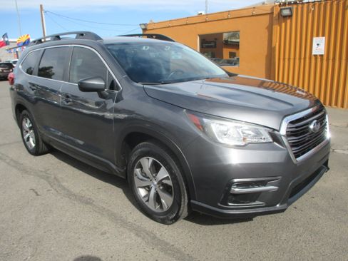Used 2020 Subaru Ascent Premium image 17