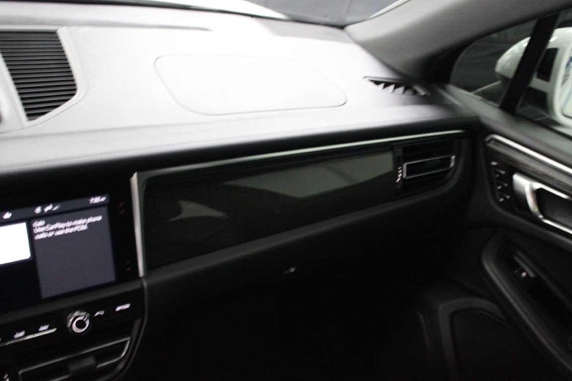 Used 2020 Porsche Macan S AWD/4WD image 24