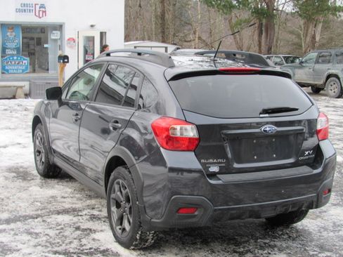 Used 2015 Subaru XV Crosstrek 2.0i Premium image 8