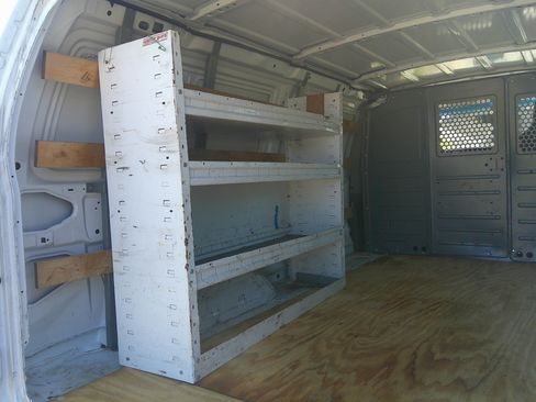 Used 2013 Ford E-250 and Econoline 250 image 8