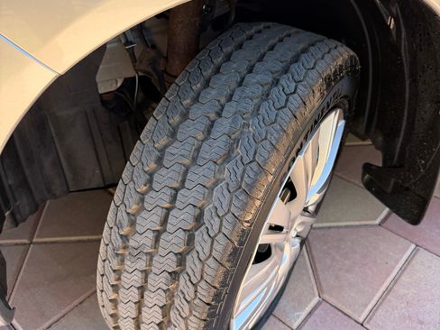 Used 2017 Nissan NV200 SV image 13