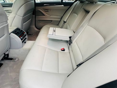 Used 2011 BMW 535i image 26