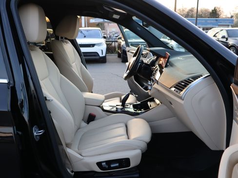 Used 2019 BMW X3 xDrive30i image 16