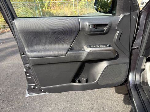 Used 2023 Toyota Tacoma SR5 image 15