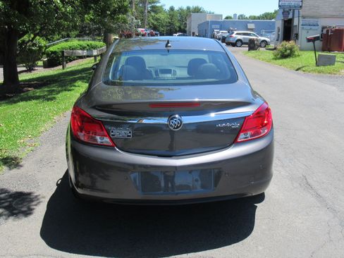 Used 2011 Buick Regal CXL FWD image 5