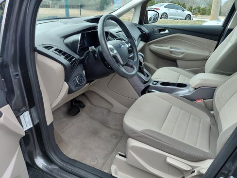 Used 2015 Ford C-MAX SE image 2