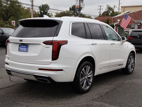 Used 2020 Cadillac XT6 Premium Luxury image 8