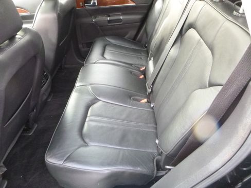 Used 2013 Lincoln MKX Reserve image 19