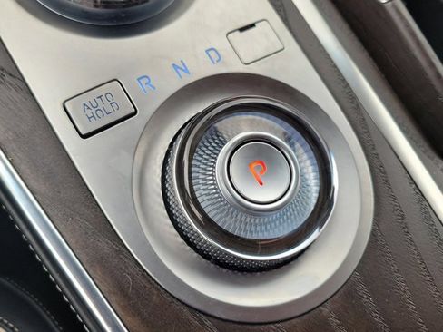 Used 2024 Genesis GV80 3.5T Prestige image 32