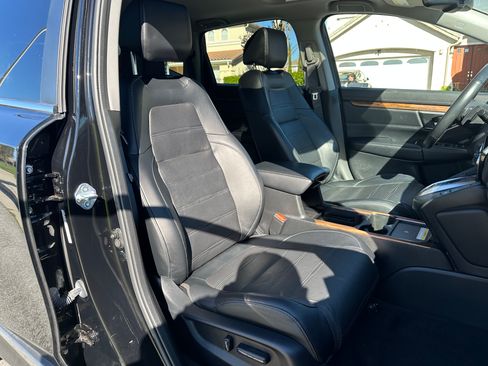 Used 2022 Honda CR-V Touring image 17