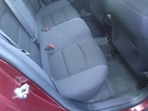 Used 2015 Chevrolet Cruze LT image 10