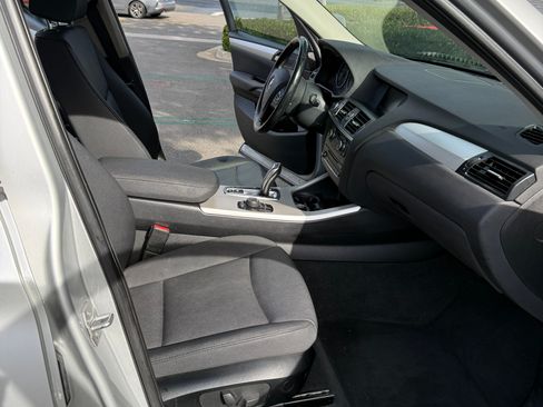 Used 2013 BMW X3 xDrive28i image 9