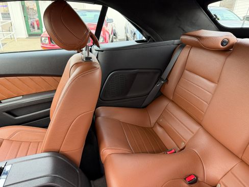 Used 2012 Ford Mustang Premium image 15