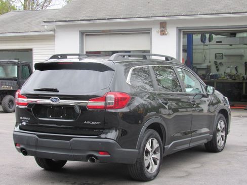 Used 2019 Subaru Ascent Premium 8-Passenger AWD/4WD image 6