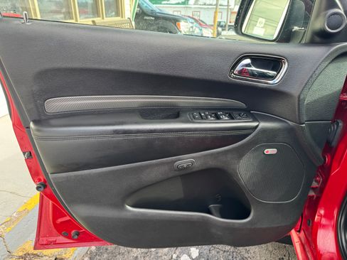 Used 2018 Dodge Durango GT image 11