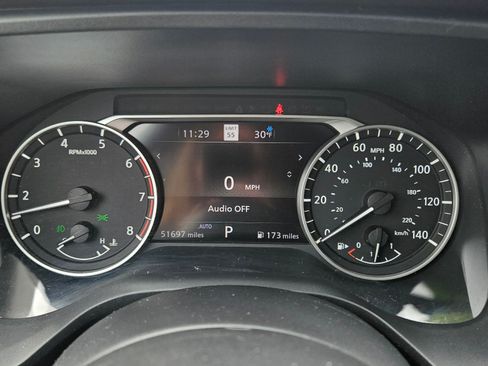 Used 2022 Nissan Rogue SL AWD/4WD image 11