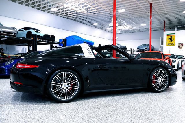 Used 2015 Porsche 911 Targa 4S AWD/4WD image 15