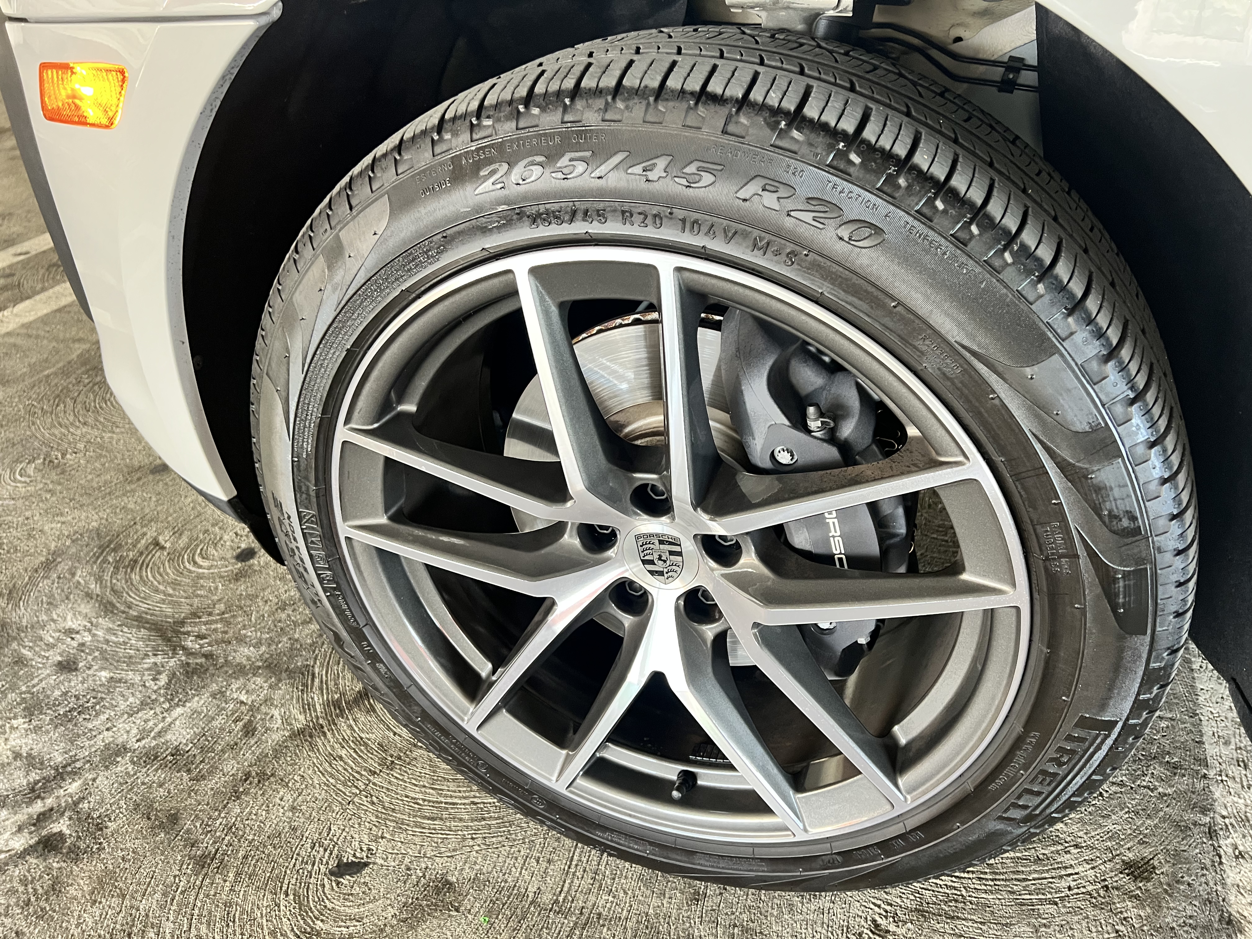 Used 2026 Porsche Macan UNAVAIL AWD/4WD image 22
