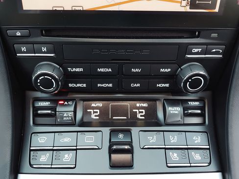 Used 2017 Porsche 911 Carrera 4S image 82