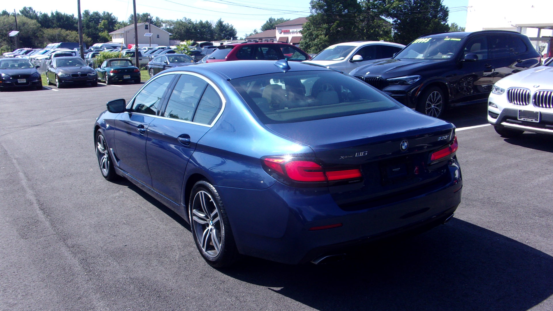 Used 2021 BMW 530i xDrive AWD/4WD image 7