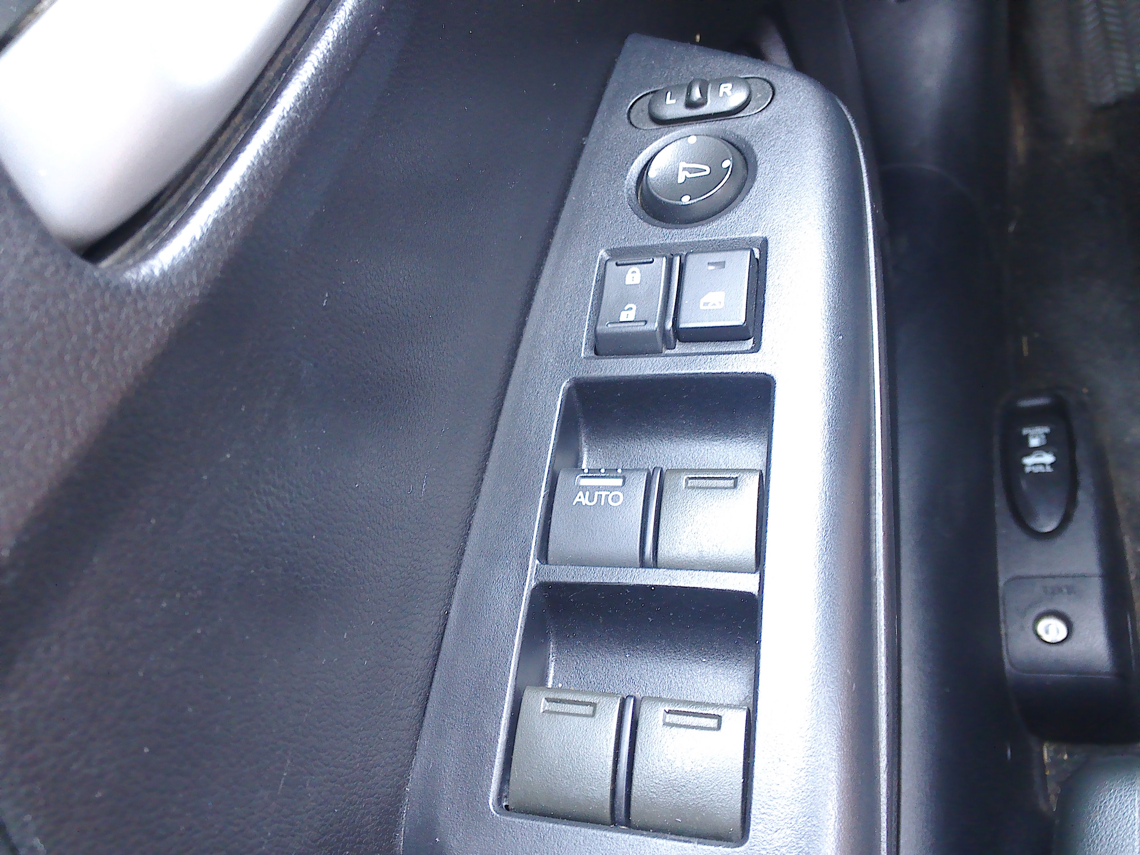 Used 2014 Honda Civic LX Sedan image 24