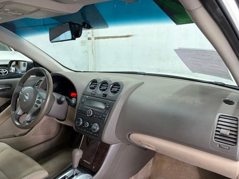 Used 2012 Nissan Altima Sedan FWD image 15
