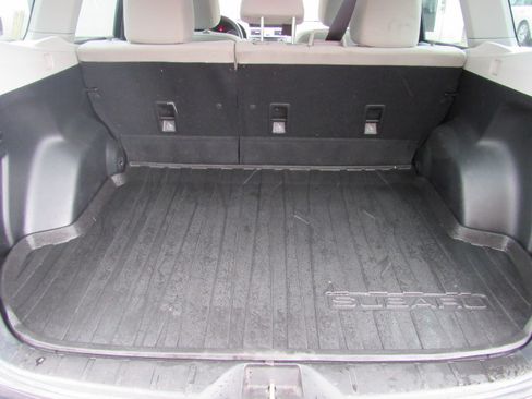 Used 2016 Subaru Forester 2.5i Premium image 14