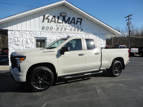 New 2026 Chevrolet Silverado 1500 Custom image 10