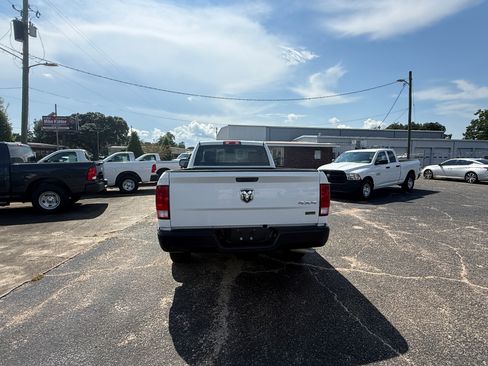 Used 2017 RAM 1500 4x4 Regular Cab Tradesman image 3