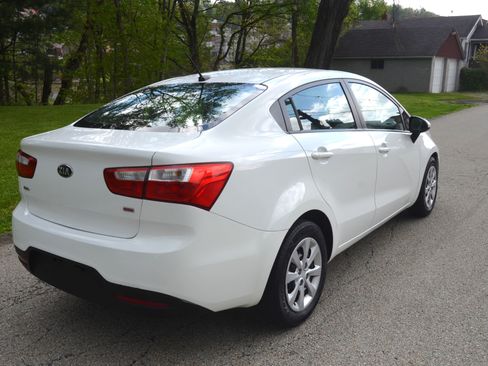 Used 2014 Kia Rio LX Sedan FWD image 5