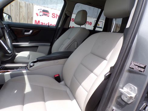 Used 2014 Mercedes-Benz GLK 350 image 6