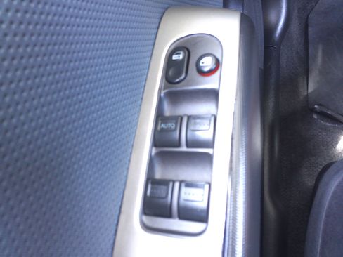 Used 2008 Honda Fit Sport image 21