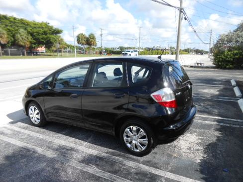 Used 2012 Honda Fit LX image 4