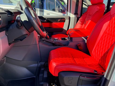 Used 2024 INEOS Grenadier Trialmaster Edition image 16