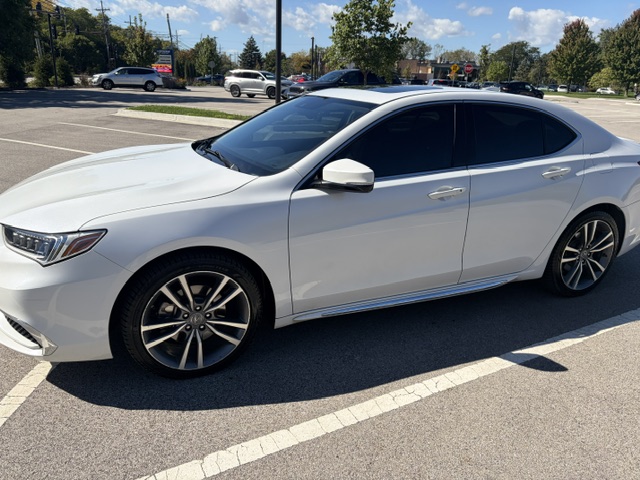 Used 2019 Acura TLX V6 w/ Technology Package FWD image 2