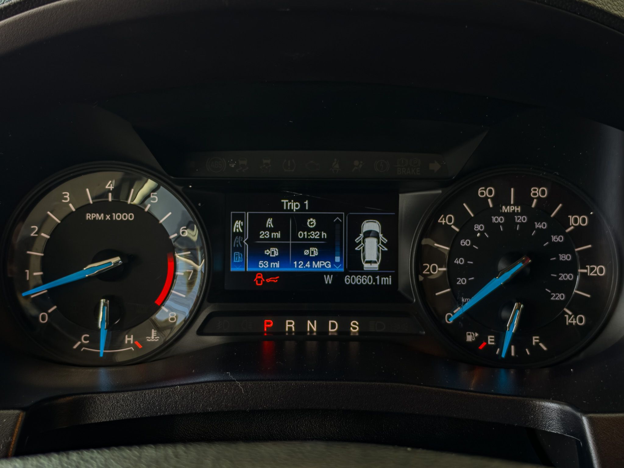 Used 2017 Ford Explorer 4WD XLT image 10