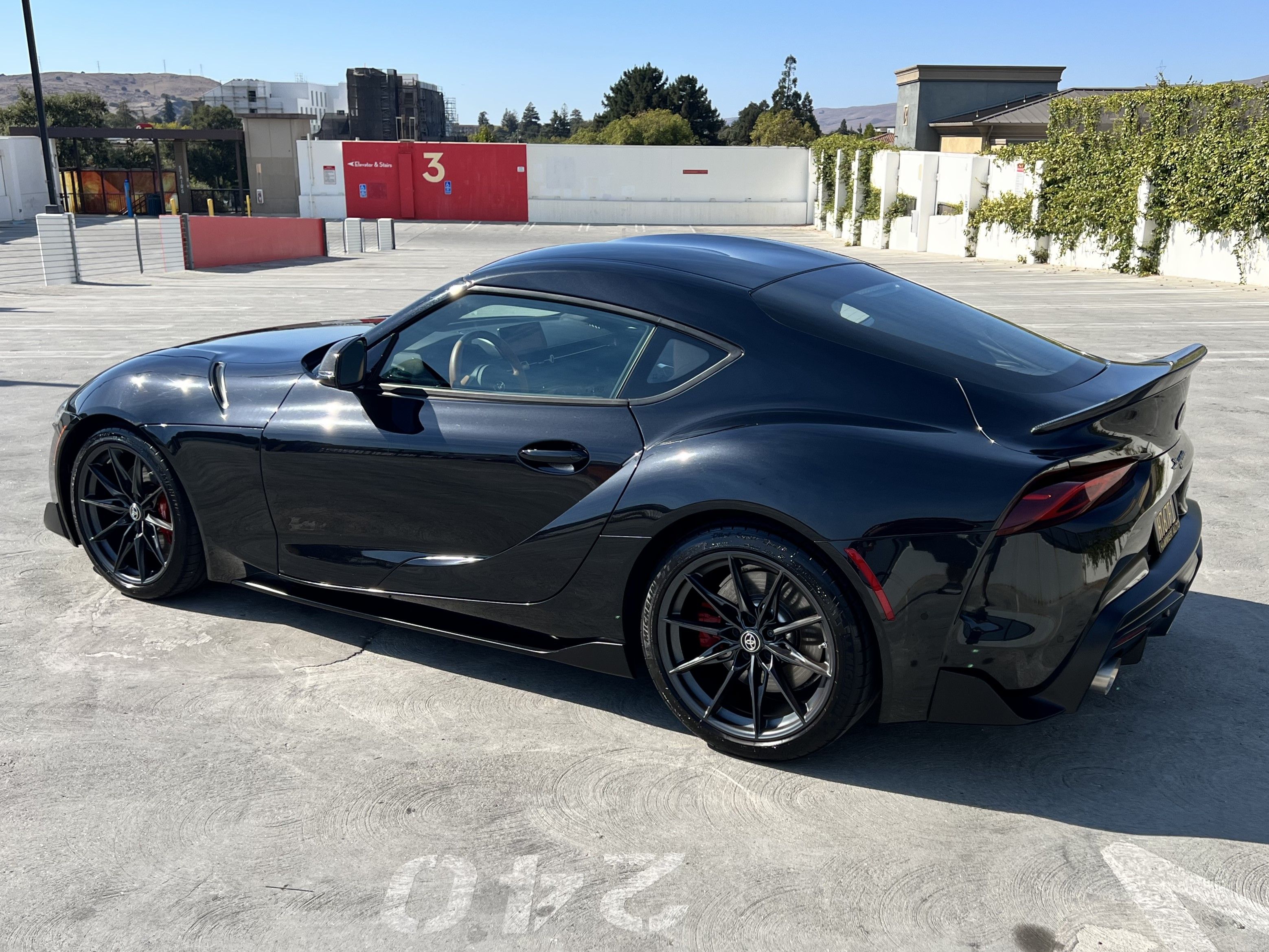 Used 2024 Toyota Supra Premium RWD image 7