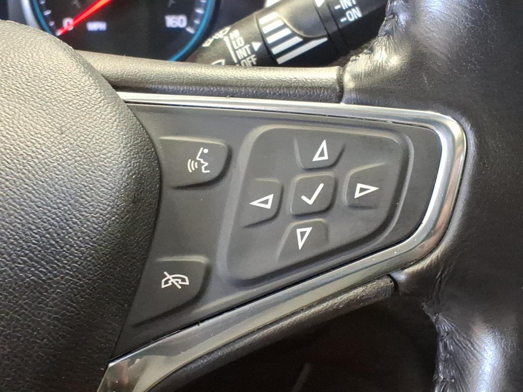 Used 2019 Chevrolet Equinox LT AWD/4WD image 12