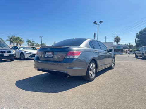 Used 2010 Honda Accord EX-L Sedan image 8