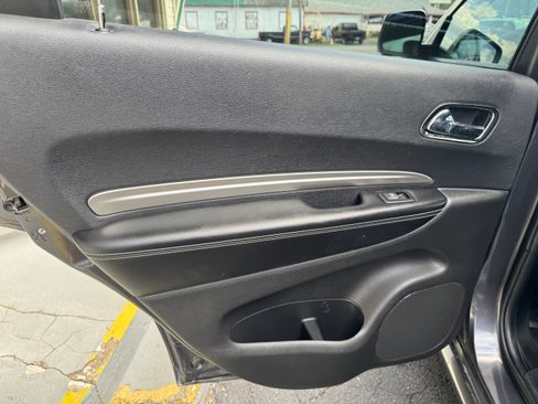 Used 2016 Dodge Durango SXT AWD/4WD image 11