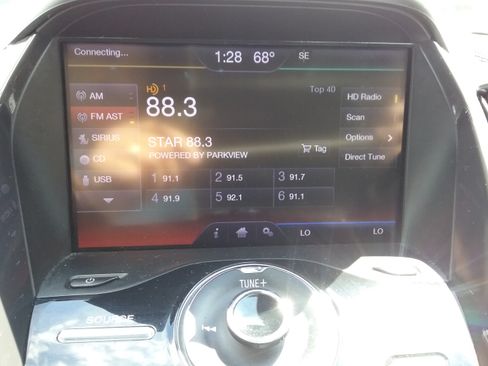 Used 2013 Ford Escape Titanium image 32