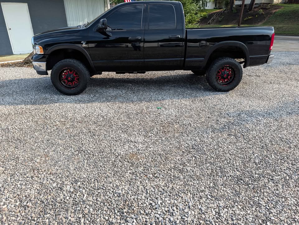 Used 2004 Dodge Ram 2500 Truck 4x4 Quad Cab image 1