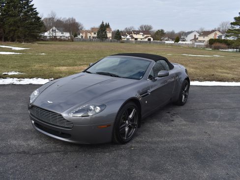 Used 2009 Aston Martin V8 Vantage image 1