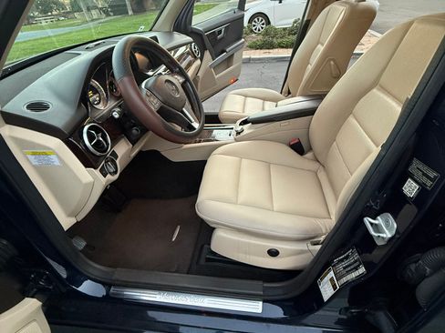 Used 2014 Mercedes-Benz GLK 350 image 9