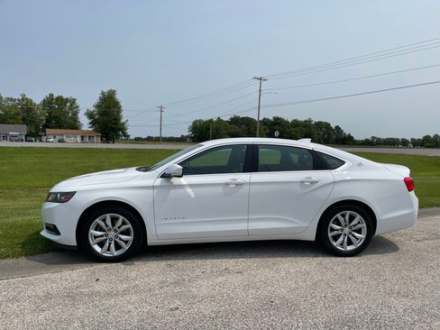 Used 2020 Chevrolet Impala LT image 2