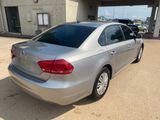 Used 2014 Volkswagen Passat 1.8T S image 3