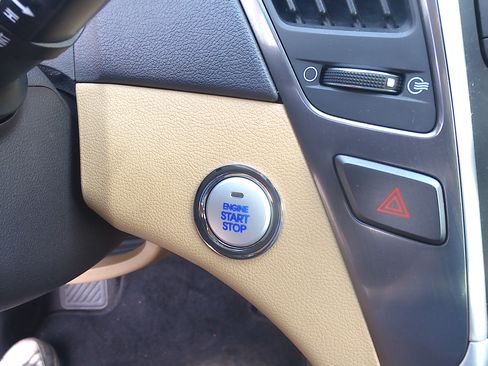 Used 2012 Hyundai Sonata Blue image 32