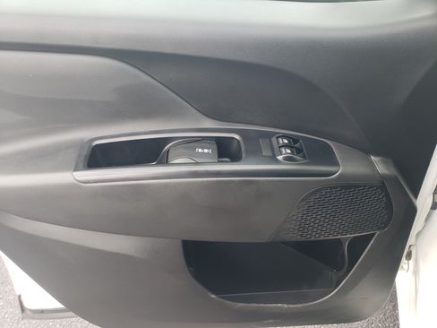 Used 2019 RAM ProMaster City Tradesman SLT image 12